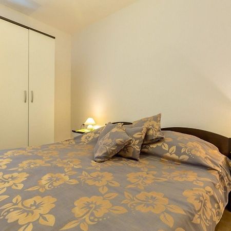Apartments Mari Zrnovo Экстерьер фото